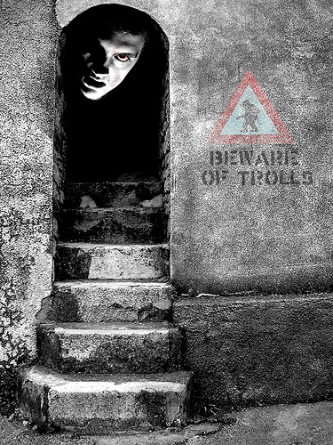 Vampire Rave - The Ultimate Vampire Resource and Directory - http://www/VampireRave.com