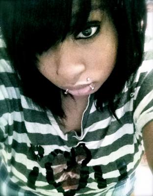 HardlyLeaxoxo